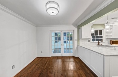 Beautifully updated 2-bedroom, 2-bath condominium in Cross Creek on Cross Creek Golf Course in Georgia - for sale on GolfHomes.com, golf home, golf lot