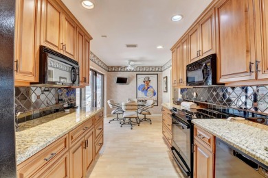 This 3BR Convertible, 2.5 bath Villa is located in the very on Hunters Run Golf and Country Club in Florida - for sale on GolfHomes.com, golf home, golf lot