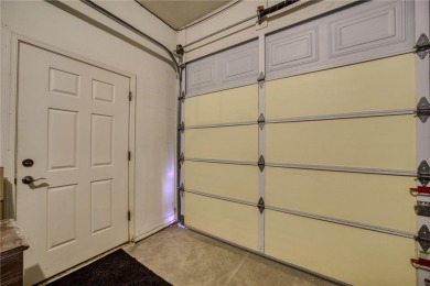 Beautiful Golf Course Pool Home in Gated Laughlin Ranch! on Laughlin Ranch Golf Club in Arizona - for sale on GolfHomes.com, golf home, golf lot