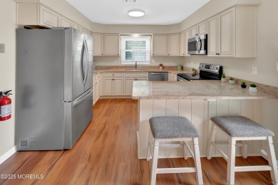 Welcome to this beautifully maintained 2 bedroom 2 bath Marlowe on Lions Head Country Club in New Jersey - for sale on GolfHomes.com, golf home, golf lot