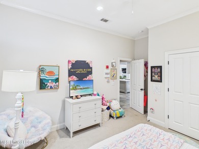 Beautiful home perfect for a family or individual looking to on Lake Caroline Golf Club in Mississippi - for sale on GolfHomes.com, golf home, golf lot