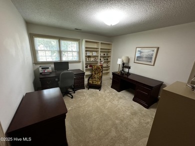 Come see this Cape Cod style home in the much sought after on New Bern Golf and Country Club in North Carolina - for sale on GolfHomes.com, golf home, golf lot