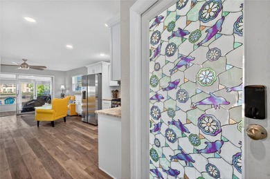 UNOBSTRUCTED GULF ACCESS. PRIVATE BEACH. CUTE AS A BUTTON on Gulf Harbors Golf Course in Florida - for sale on GolfHomes.com, golf home, golf lot