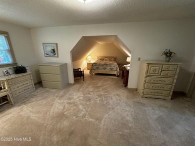 Come see this Cape Cod style home in the much sought after on New Bern Golf and Country Club in North Carolina - for sale on GolfHomes.com, golf home, golf lot