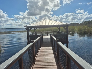 PRICED BELOW APPRAISAL!    SINGLE STORY, POOL & HEATED SPA home on North Shore Golf Club in Florida - for sale on GolfHomes.com, golf home, golf lot