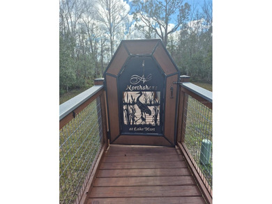 PRICED BELOW APPRAISAL!    SINGLE STORY, POOL & HEATED SPA home on North Shore Golf Club in Florida - for sale on GolfHomes.com, golf home, golf lot