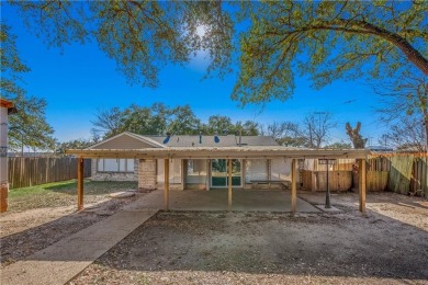 Charming Updated Home Near Texas A  Bomber Stadium! This on Bryan Municipal Golf Course in Texas - for sale on GolfHomes.com, golf home, golf lot