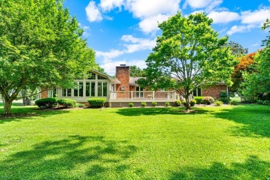 BEAUTIFULLY WELL MAINTAINED ALL BRICK HOME IN LOVELY HUNTING on Hopkinsville Golf and Country Club in Kentucky - for sale on GolfHomes.com, golf home, golf lot