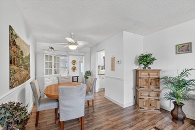 Pristine, turnkey (furniture optional) single-level CBS home on Leisureville Community Golf Course in Florida - for sale on GolfHomes.com, golf home, golf lot