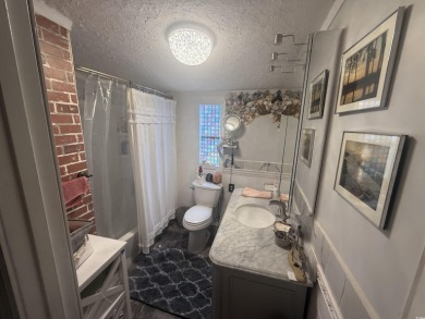 Great 3 bedroom 2 full bath home in Crystal Lakes Community on Prestwick Country Club in South Carolina - for sale on GolfHomes.com, golf home, golf lot