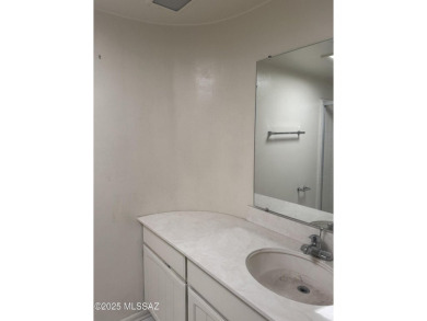 2 Bedroom, 2 Bath townhome with office area in El Dorado cc with on Dorado Country Club in Arizona - for sale on GolfHomes.com, golf home, golf lot