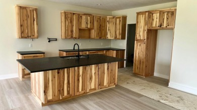 New home, 3bdrm, 2.5 bath, ~ 2366 sq ft, 3 car garage w/ full on Table Rock Golf Club in Ohio - for sale on GolfHomes.com, golf home, golf lot