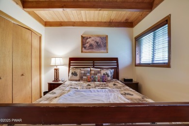Welcome to your year-round retreat in The Hideout! This spacious on The Hideout Golf in Pennsylvania - for sale on GolfHomes.com, golf home, golf lot