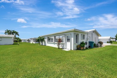 Amazing house, perfect for those looking for a quiet community on Leisureville Community Golf Course in Florida - for sale on GolfHomes.com, golf home, golf lot