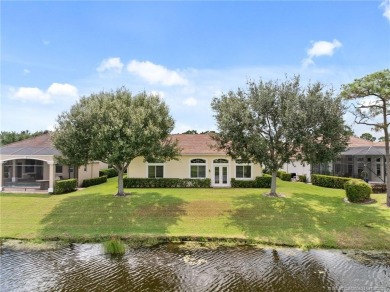 Welcome to courtyard living at its finest! This beautiful pool on  in Florida - for sale on GolfHomes.com, golf home, golf lot
