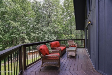 Welcome to your year-round retreat in The Hideout! This spacious on The Hideout Golf in Pennsylvania - for sale on GolfHomes.com, golf home, golf lot