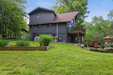 Welcome to your year-round retreat in The Hideout! This spacious on The Hideout Golf in Pennsylvania - for sale on GolfHomes.com, golf home, golf lot