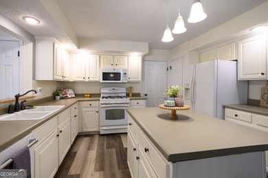 Beautiful Turtle Cove Living! Turnkey 3-Bed, 2.5-Bath Home on on Turtle Cove Golf Course in Georgia - for sale on GolfHomes.com, golf home, golf lot