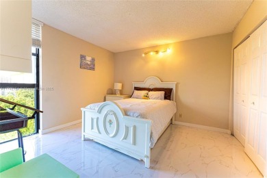 Welcome to your new home in Aventura! This 2/2 apartment has on Turnberry Isle Resort and Club in Florida - for sale on GolfHomes.com, golf home, golf lot