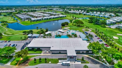 PRICE IMPROVEMENT!  MOTIVATED SELLER!  LOWER CONDO FEE IN 2025! on Kings Point Golf - Executive in Florida - for sale on GolfHomes.com, golf home, golf lot