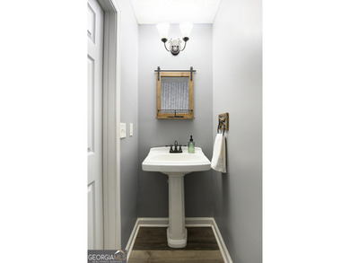 Beautiful Turtle Cove Living! Turnkey 3-Bed, 2.5-Bath Home on on Turtle Cove Golf Course in Georgia - for sale on GolfHomes.com, golf home, golf lot