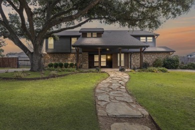 Motivated Seller!! Seller is having to relocate for work, bring on The Lake Country Club - Lake Waco in Texas - for sale on GolfHomes.com, golf home, golf lot