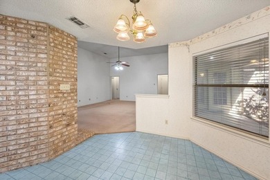 This well-cared-for original-owner home offers a fantastic on WaterChase Golf Club in Texas - for sale on GolfHomes.com, golf home, golf lot