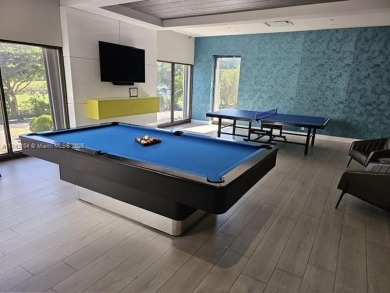 Welcome to your new home in Aventura! This 2/2 apartment has on Turnberry Isle Resort and Club in Florida - for sale on GolfHomes.com, golf home, golf lot
