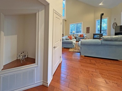 Pine Mountain Gem- a fine custom home accessed by a private on Pine Mountain Lake Country Club in California - for sale on GolfHomes.com, golf home, golf lot