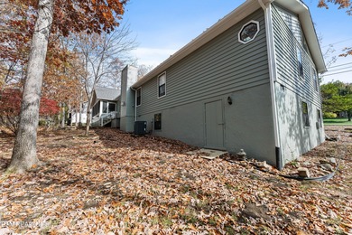 Recently remodeled with high-end finishes, this stunning home on Druid Hills Golf Club in Tennessee - for sale on GolfHomes.com, golf home, golf lot