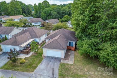 Charming 3 Bedroom/2 Bathroom Villa in highly desirable Highland on Highland Lake Golf Club in North Carolina - for sale on GolfHomes.com, golf home, golf lot