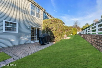 Welcome to this stunning 2-story townhouse in the highly on Raintree Golf Course in New Jersey - for sale on GolfHomes.com, golf home, golf lot