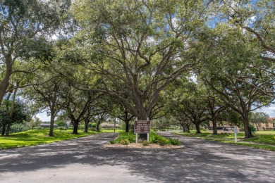 Welcome to the fabulous & updated 2-bedroom, 2-bath condo in the on BallenIsles Golf and Country Club in Florida - for sale on GolfHomes.com, golf home, golf lot