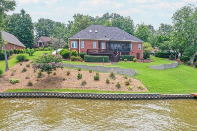 Beautiful Stoney Point lakefront home, just off the main on The Links At Stoney Point in South Carolina - for sale on GolfHomes.com, golf home, golf lot