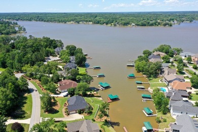 Beautiful Stoney Point lakefront home, just off the main on The Links At Stoney Point in South Carolina - for sale on GolfHomes.com, golf home, golf lot