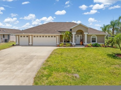 TURNKEY FURNISHED POOL HOME IN ROTONDA WEST! 3 bed, 2.5 bath, 3 on Rotonda Golf and Country Club - Long Marsh  in Florida - for sale on GolfHomes.com, golf home, golf lot