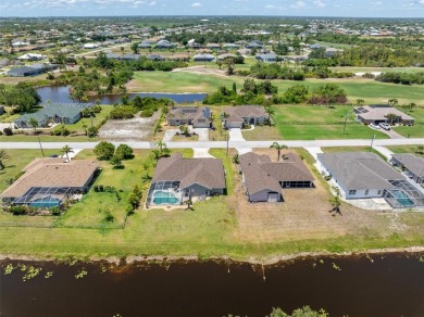 TURNKEY FURNISHED POOL HOME IN ROTONDA WEST! 3 bed, 2.5 bath, 3 on Rotonda Golf and Country Club - Long Marsh  in Florida - for sale on GolfHomes.com, golf home, golf lot