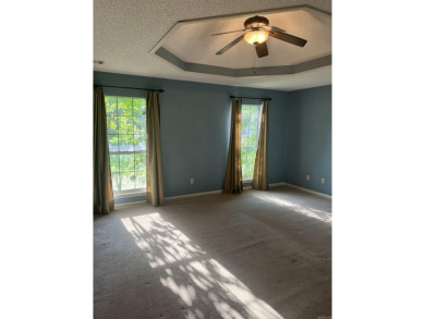 3 Bed, 2 full bath, 3 Car garage in Foxwood Subdivision. Home on Foxwood Golf Club in Arkansas - for sale on GolfHomes.com, golf home, golf lot