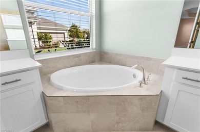 GOLF CART INCLUDED & SELLER OFFERING PAINTING CONCESSION - on Panther Run Golf Club in Florida - for sale on GolfHomes.com, golf home, golf lot