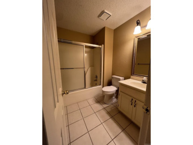 3 Bed, 2 full bath, 3 Car garage in Foxwood Subdivision. Home on Foxwood Golf Club in Arkansas - for sale on GolfHomes.com, golf home, golf lot