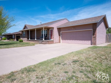 Located in a great neighborhood near the golf course, this on Bentwood Golf Course in Kansas - for sale on GolfHomes.com, golf home, golf lot