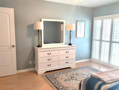 INVITING  2/2 DECORATED IN NEUTRAL SOFT COLORS, SO WELCOMING! on Wynmoor Golf Course in Florida - for sale on GolfHomes.com, golf home, golf lot