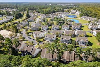 This rare all one-level townhouse offers 3 bedrooms, 2 full on Blackmoor Golf Club in South Carolina - for sale on GolfHomes.com, golf home, golf lot
