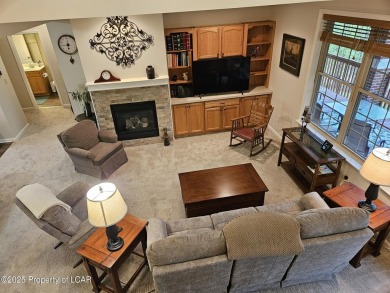 Cool vibe in this bright, open, tastefully appointed 3 BR/3 Bath on Eagle Rock Golf and Ski Resort in Pennsylvania - for sale on GolfHomes.com, golf home, golf lot