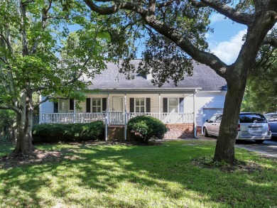 Rare opportunity in Crescent Beach! Located in the heart of one on Beachwood Golf Club in South Carolina - for sale on GolfHomes.com, golf home, golf lot