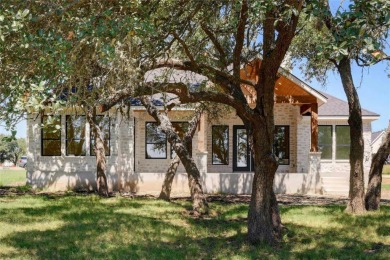 This breathtaking 3-bedroom, 2-bathroom, 2,036 sq ft custom home on Vaaler Creek Golf Club in Texas - for sale on GolfHomes.com, golf home, golf lot