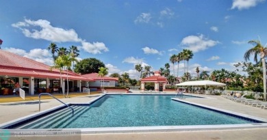 ****  BEAUTIFUL SPACIOUS VILLA OVERLOOKING THE LAKE IN on Gleneagles Golf and Country Club in Florida - for sale on GolfHomes.com, golf home, golf lot