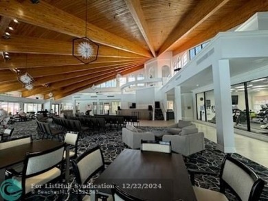 ****  BEAUTIFUL SPACIOUS VILLA OVERLOOKING THE LAKE IN on Gleneagles Golf and Country Club in Florida - for sale on GolfHomes.com, golf home, golf lot