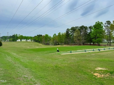 Welcome to Hedingham, a desirable Golf Community.  2 bedroom, 2 on Hedingham Golf and Athletic Club in North Carolina - for sale on GolfHomes.com, golf home, golf lot