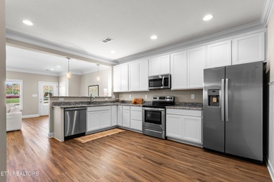 Energy-efficient 3BR/2.5BA home with 2,058 sq ft in The Preserve on The Preserve 9 Hole Golf Course in Tennessee - for sale on GolfHomes.com, golf home, golf lot